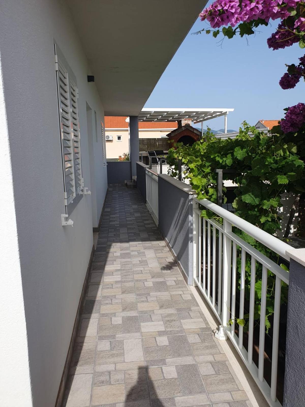 Apartment Bozovic Orebić Buitenkant foto